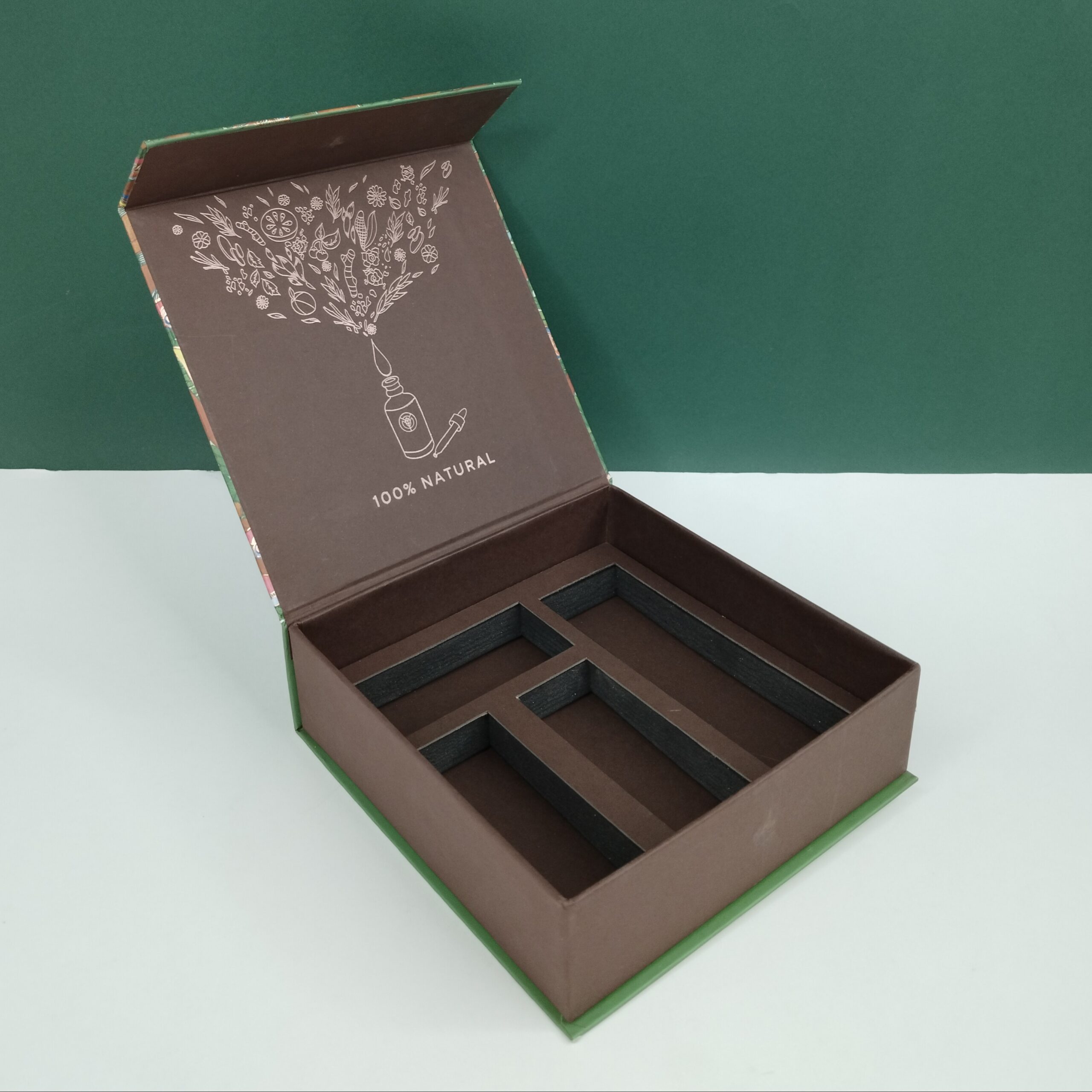 Magnetic rigid box manufacturer in India